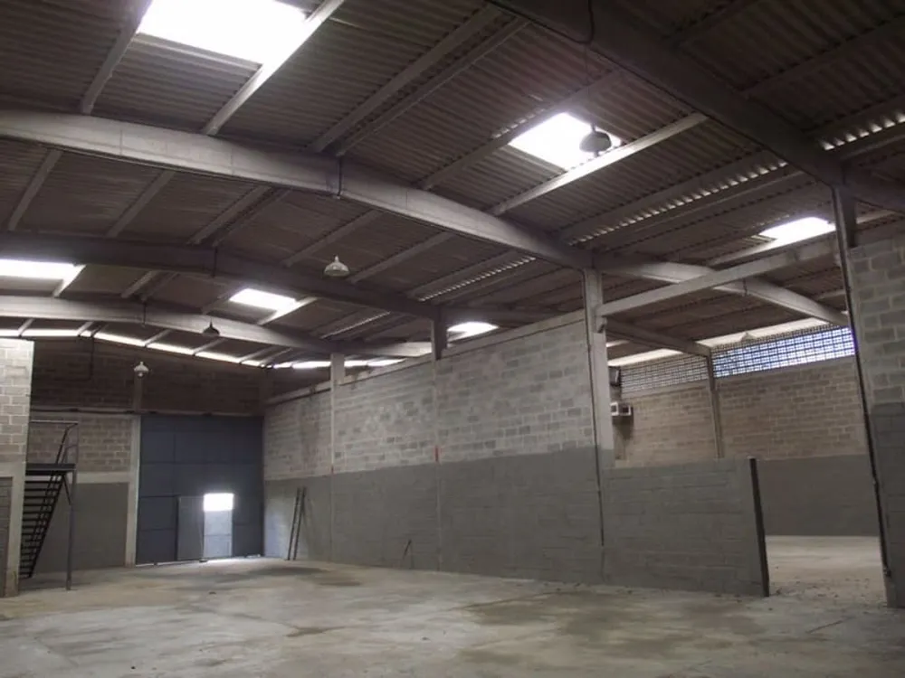 Depósito-Galpão, 700 m² - Foto 1