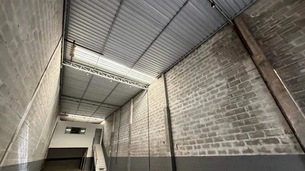 Depósito-Galpão, 200 m² - Foto 2