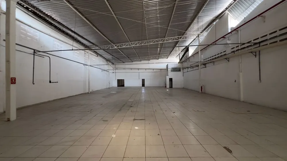 Depósito-Galpão, 1237 m² - Foto 2