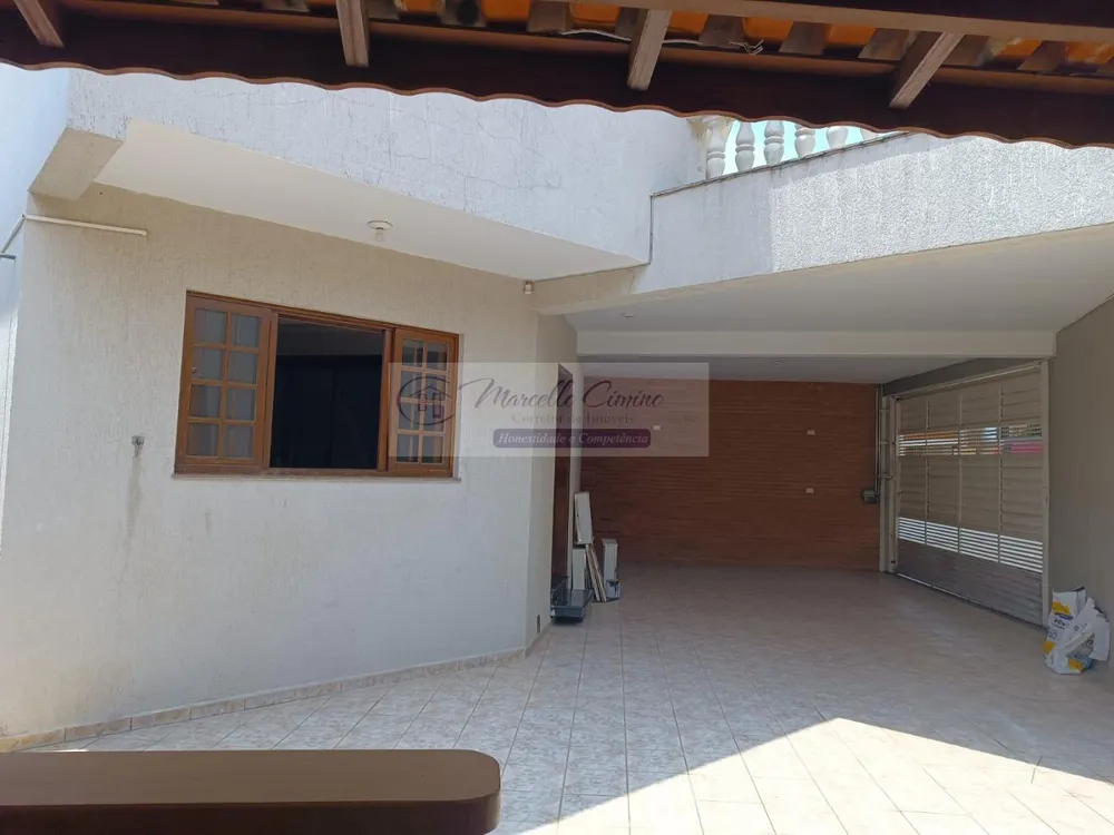 Sobrado, 3 quartos, 180 m² - Foto 1