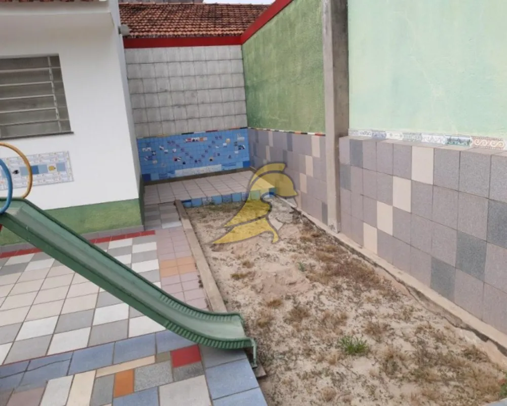 Prédio Inteiro - Foto 1