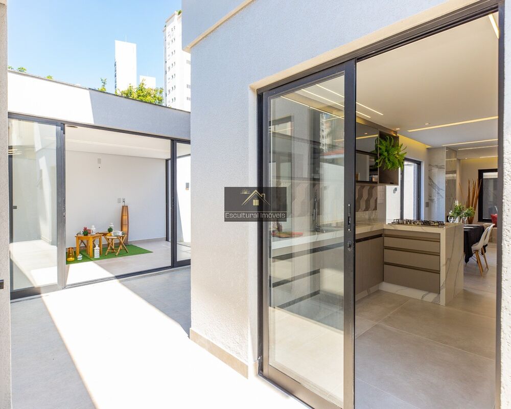 Sobrado, 3 quartos, 200 m² - Foto 6