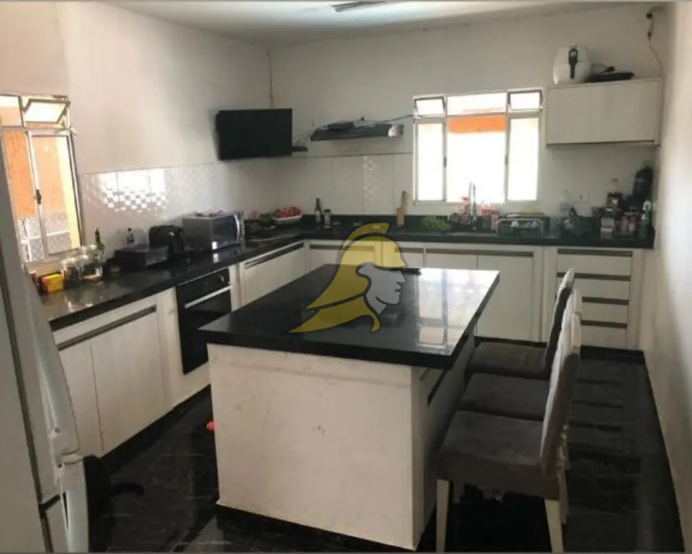 Prédio Inteiro, 220 m² - Foto 1