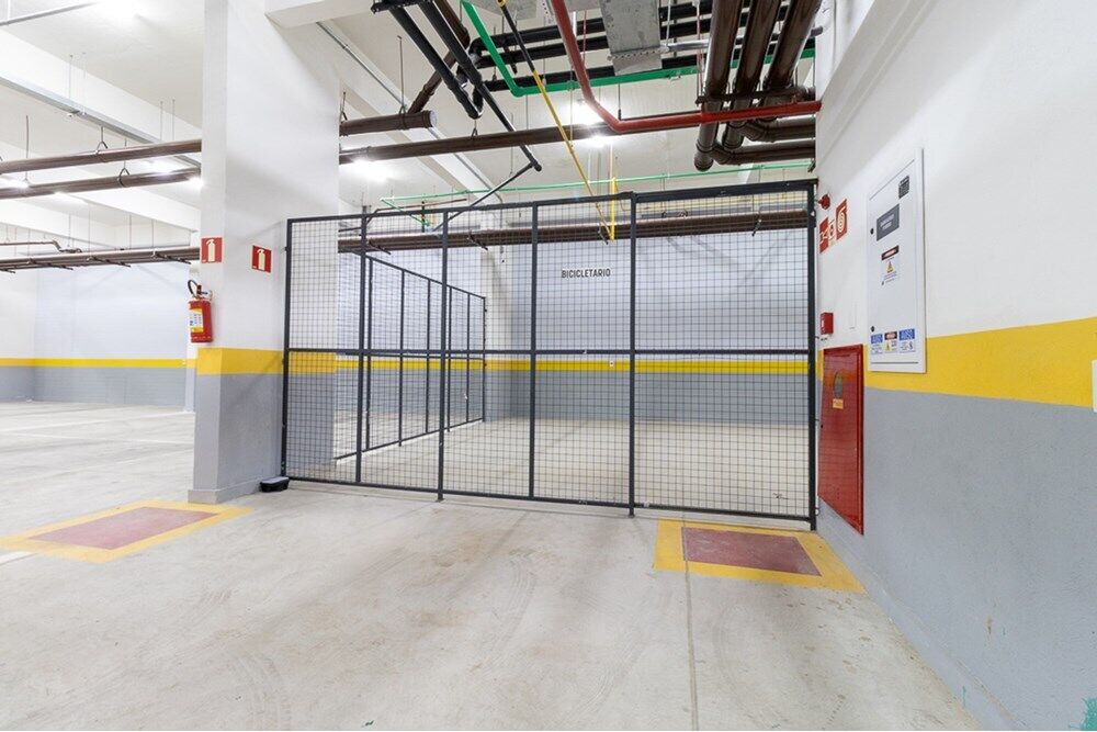 Apartamento à venda com 1 quarto, 33m² - Foto 2