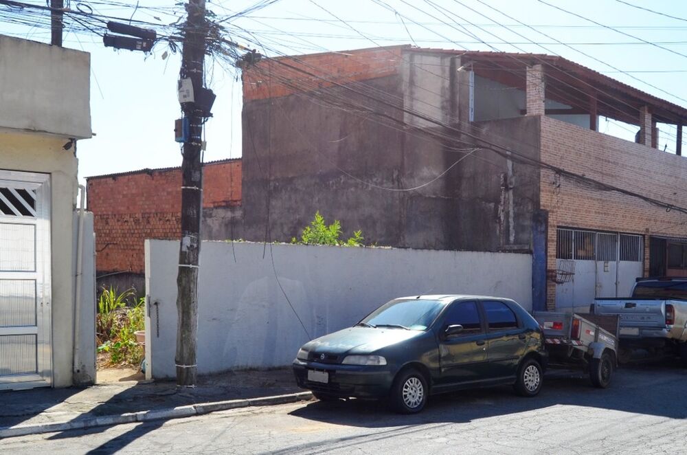 Terreno à venda, 250m² - Foto 1