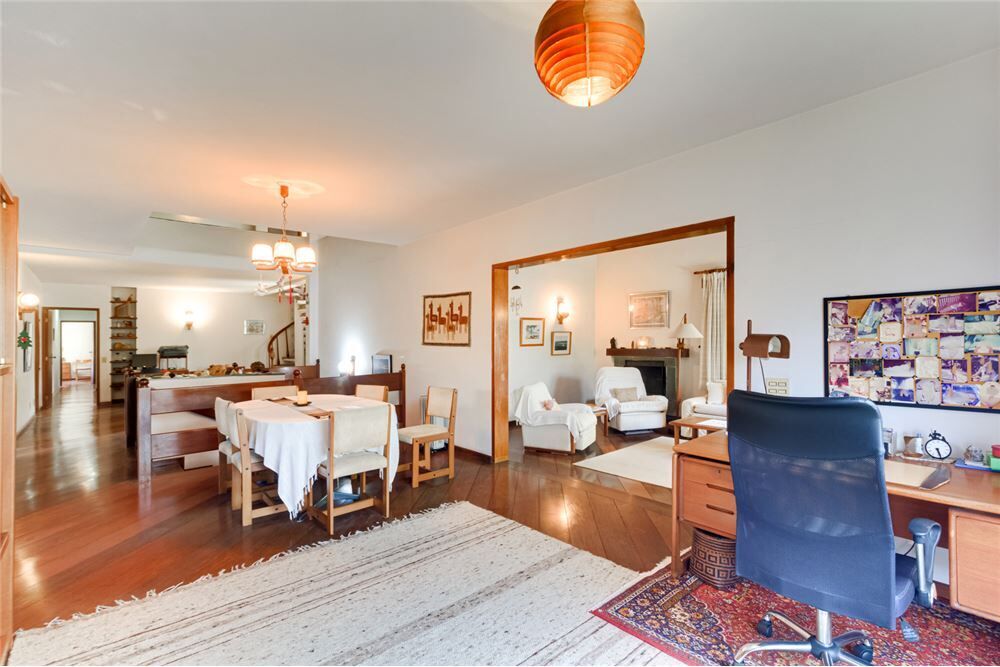 Casa, 4 quartos, 392 m² - Foto 1