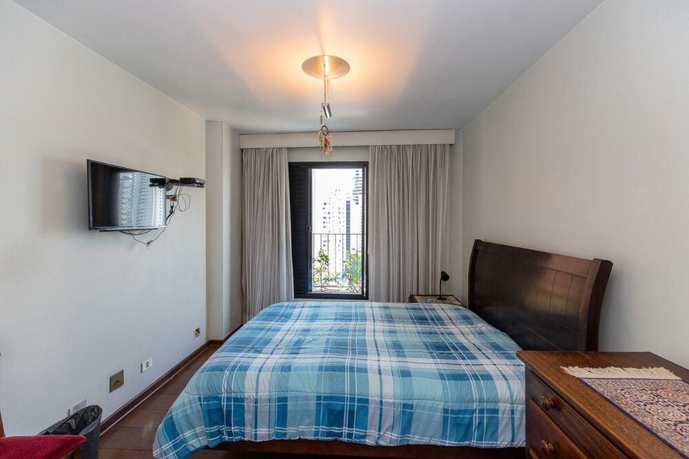 Apartamento, 3 quartos, 162 m² - Foto 2