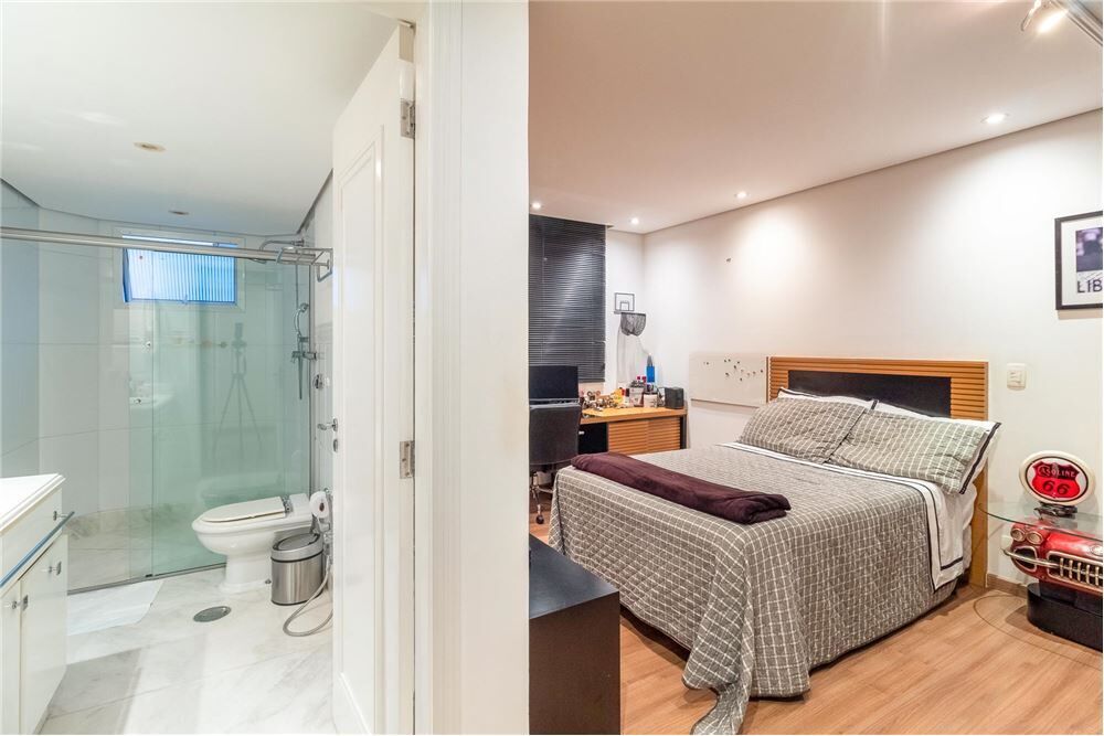 Apartamento, 4 quartos, 320 m² - Foto 1