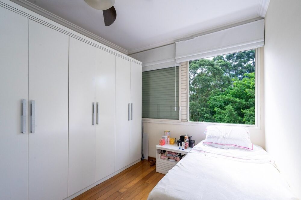 Apartamento à venda com 3 quartos, 185m² - Foto 8