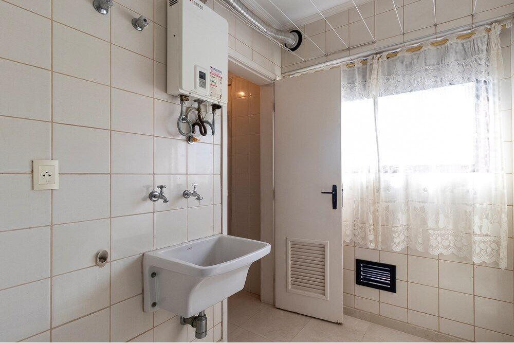 Apartamento à venda com 3 quartos, 70m² - Foto 1