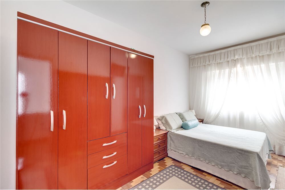 Casa, 3 quartos, 171 m² - Foto 1