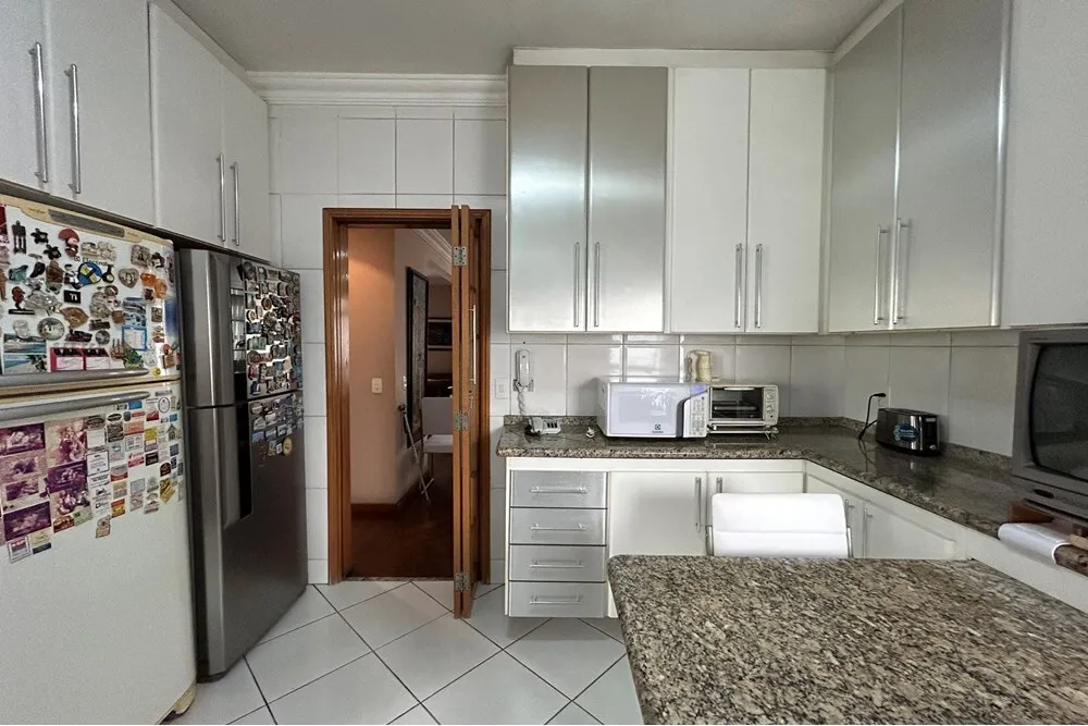 Apartamento, 3 quartos, 145 m² - Foto 2