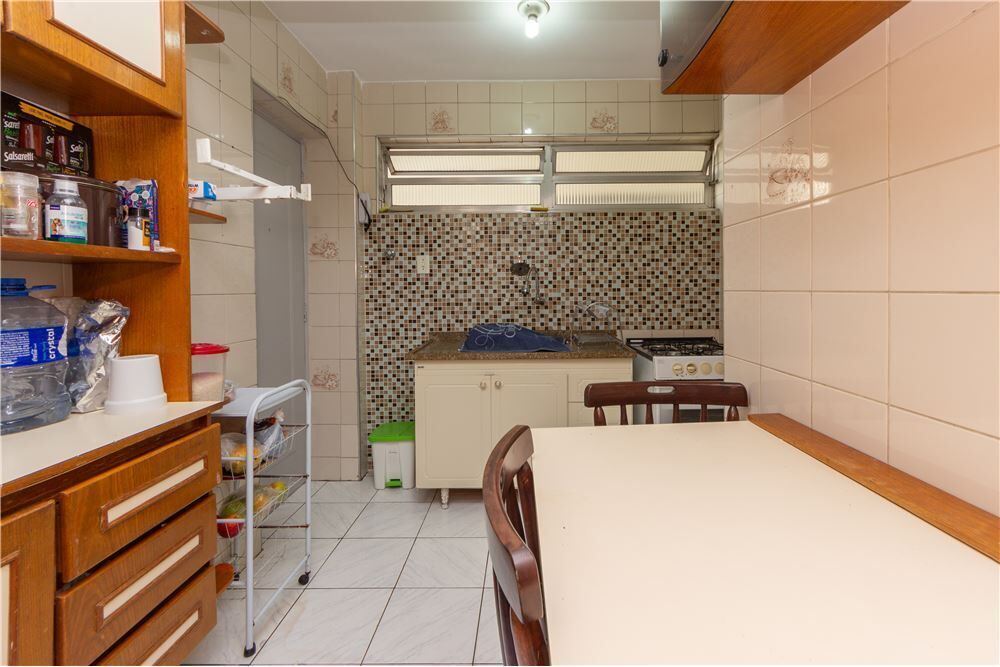 Apartamento, 2 quartos, 70 m² - Foto 2