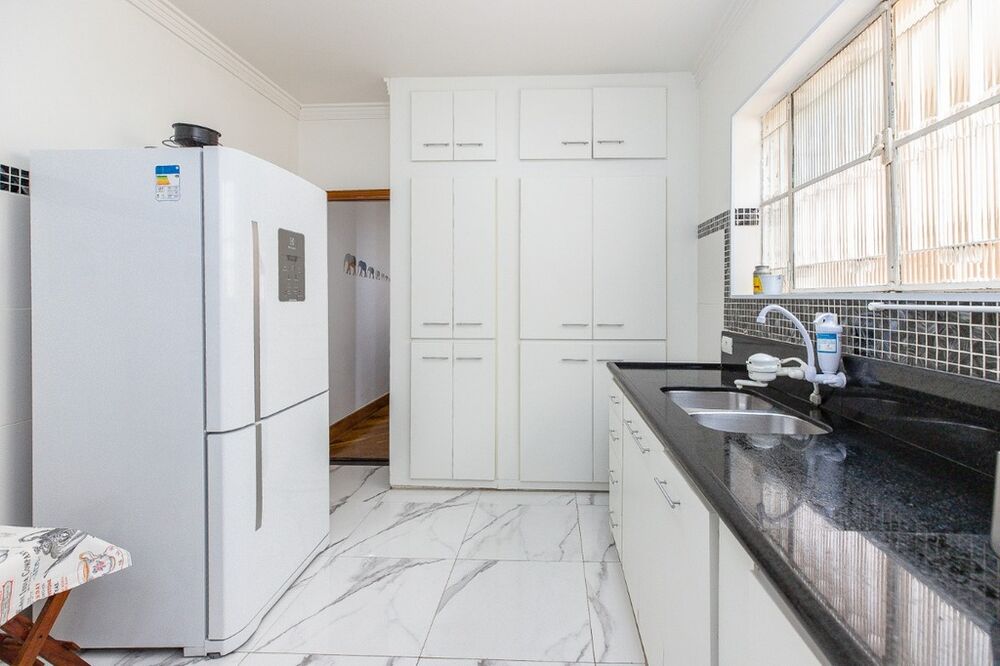 Casa, 4 quartos, 131 m² - Foto 1