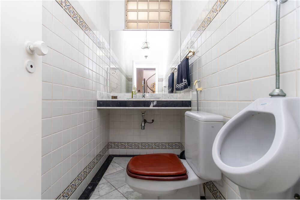 Casa à venda com 3 quartos, 239m² - Foto 6
