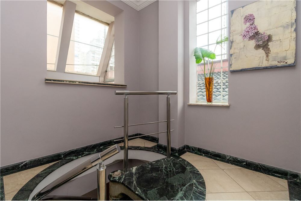 Casa à venda com 3 quartos, 239m² - Foto 12
