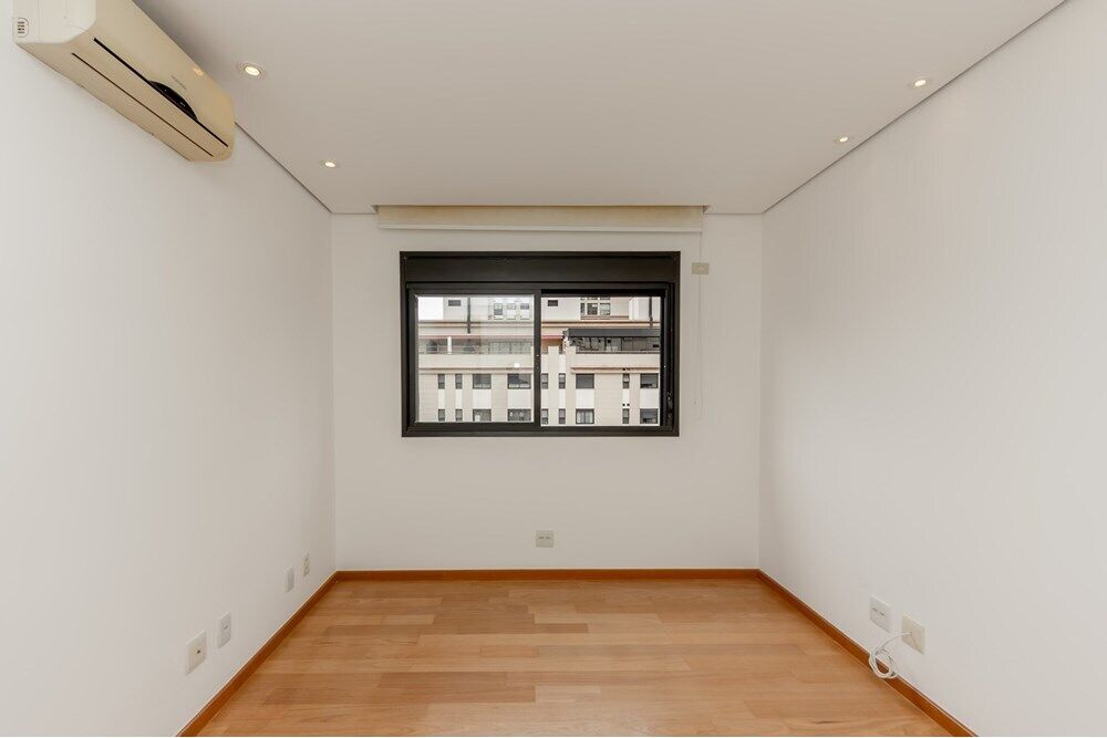 Cobertura à venda com 3 quartos, 333m² - Foto 4