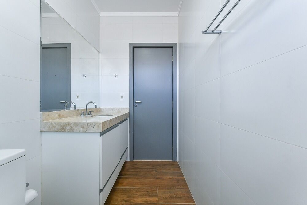 Casa, 4 quartos, 240 m² - Foto 1