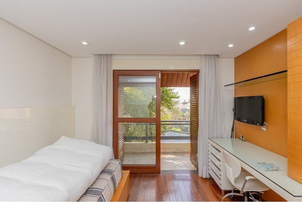 Casa, 4 quartos, 391 m² - Foto 1