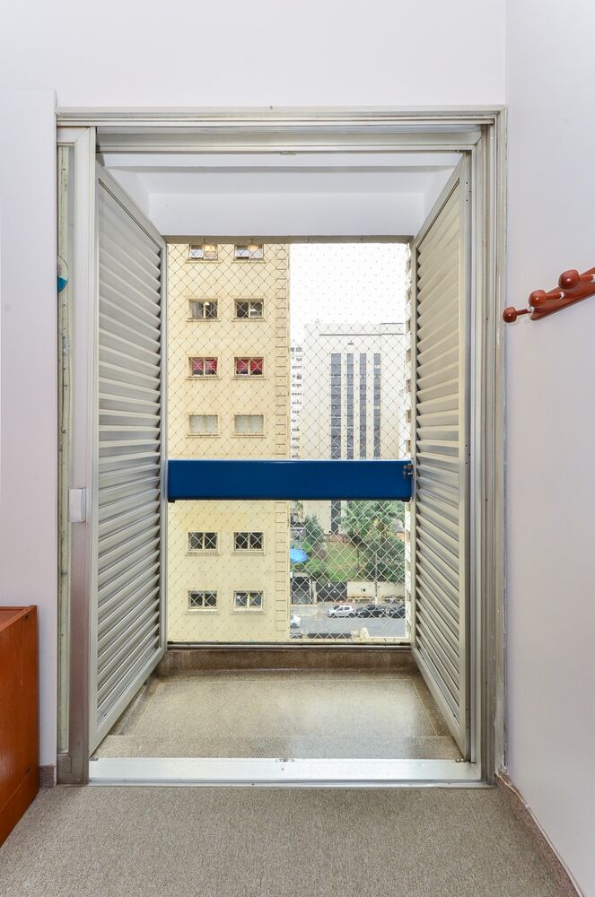 Apartamento, 3 quartos, 198 m² - Foto 2