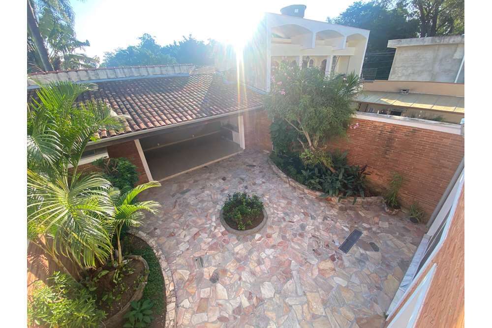 Casa, 5 quartos, 446 m² - Foto 1