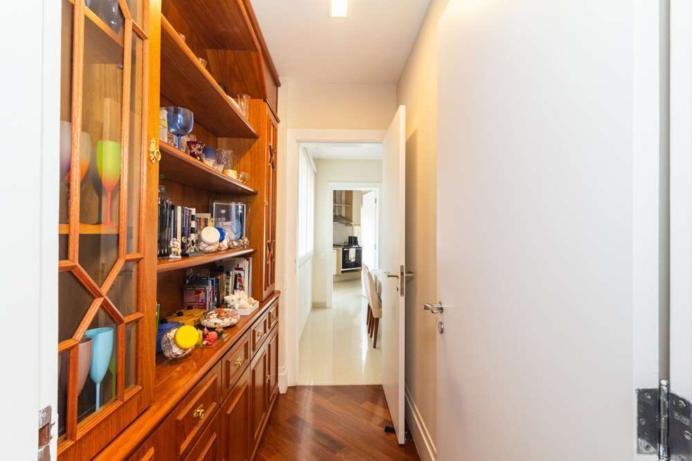 Apartamento, 4 quartos, 357 m² - Foto 2
