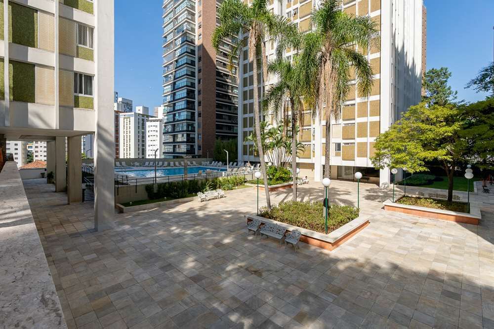 Apartamento, 3 quartos, 137 m² - Foto 2