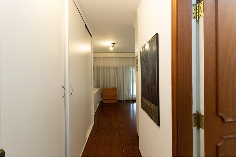 Casa, 5 quartos, 330 m² - Foto 9
