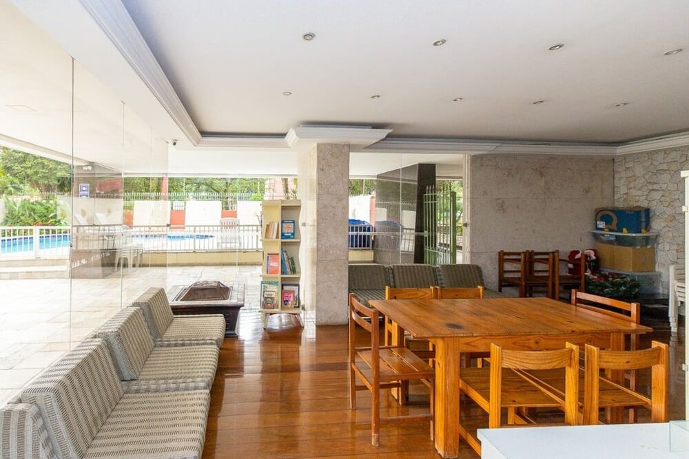 Apartamento à venda com 3 quartos, 113m² - Foto 19