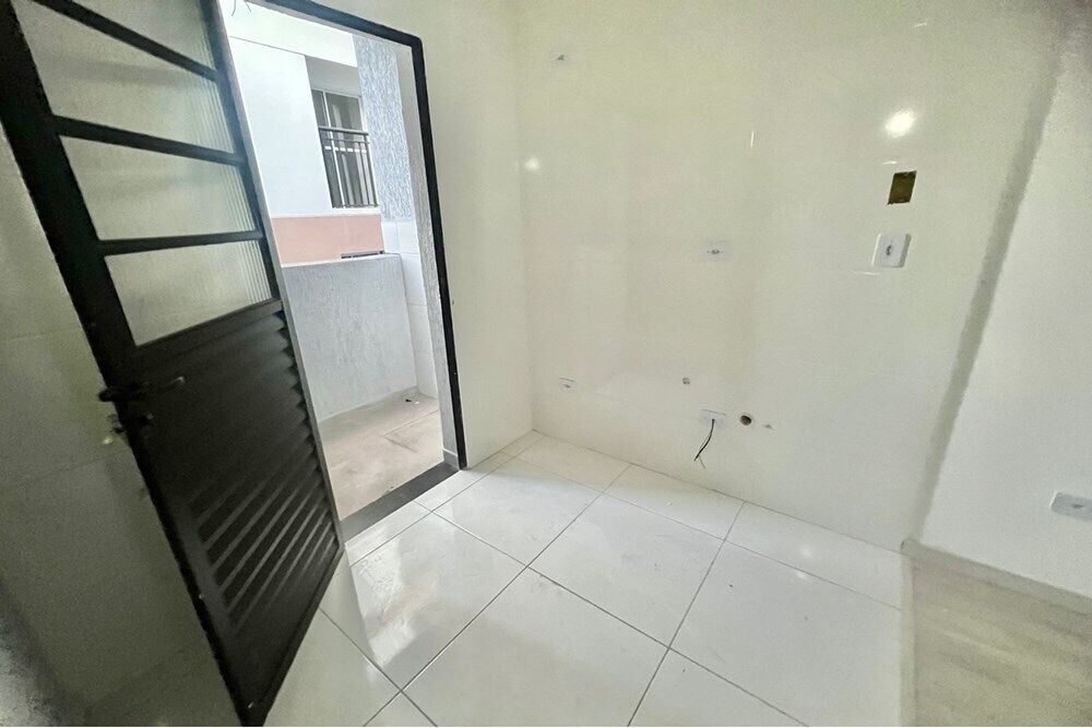 Apartamento à venda com 2 quartos, 36m² - Foto 4