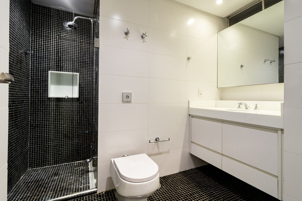 Apartamento à venda com 3 quartos, 269m² - Foto 4