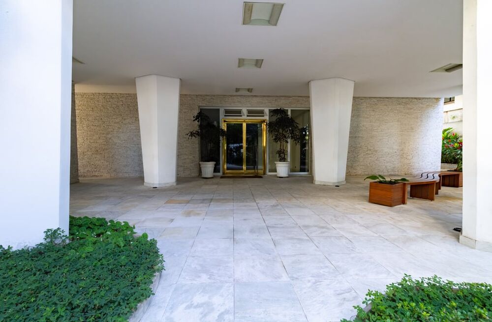 Apartamento à venda com 3 quartos, 269m² - Foto 3