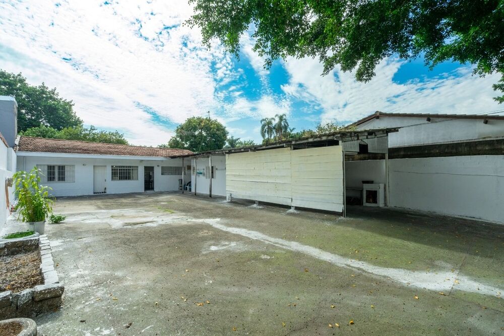 Terreno à venda, 403m² - Foto 2