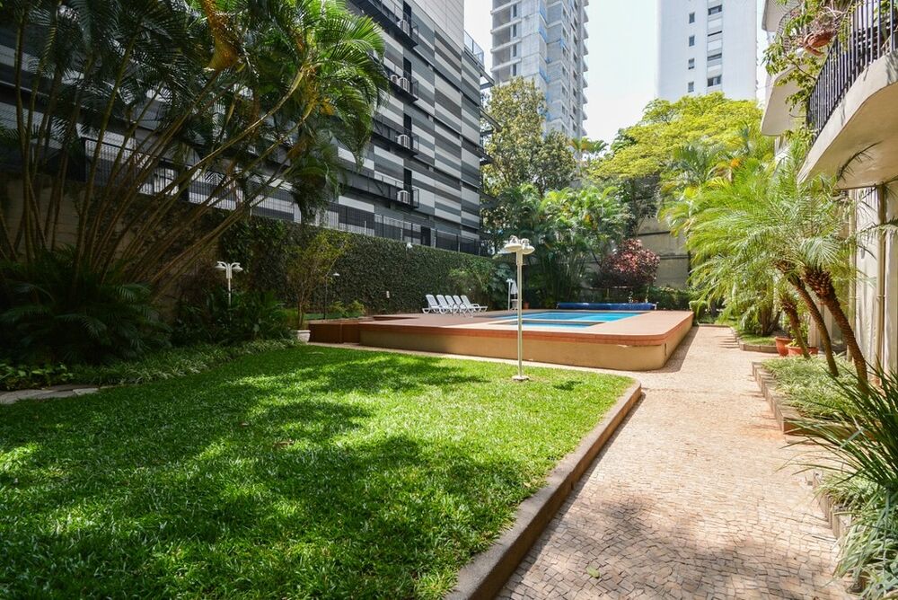 Apartamento à venda com 2 quartos, 119m² - Foto 28