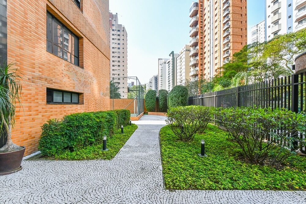 Apartamento, 3 quartos, 247 m² - Foto 3