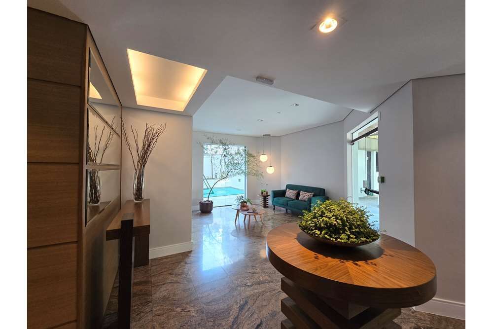 Apartamento, 4 quartos, 214 m² - Foto 1