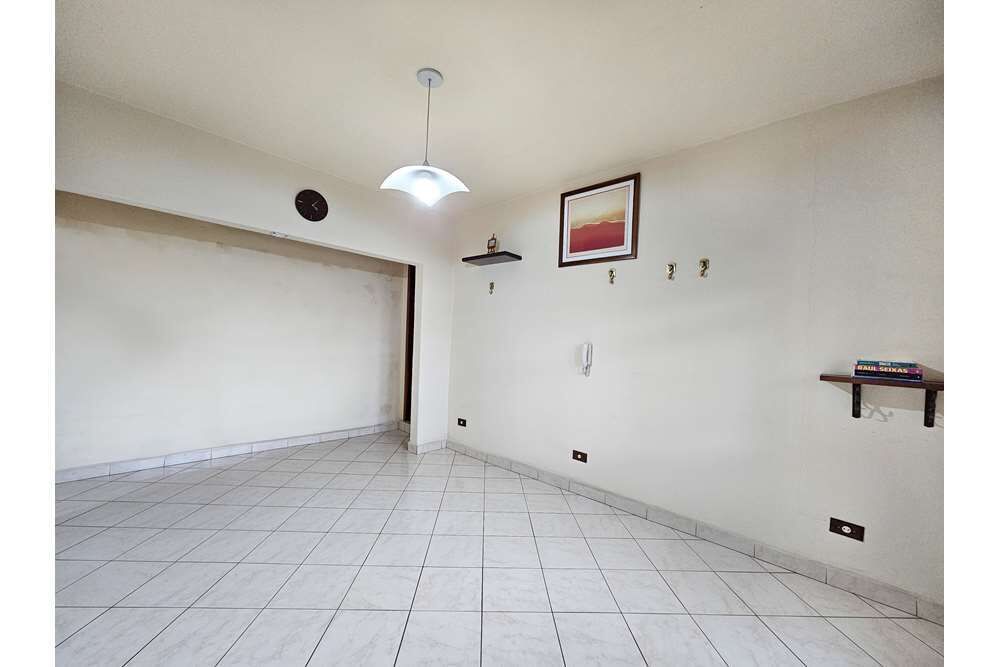 Casa à venda com 3 quartos, 150m² - Foto 4