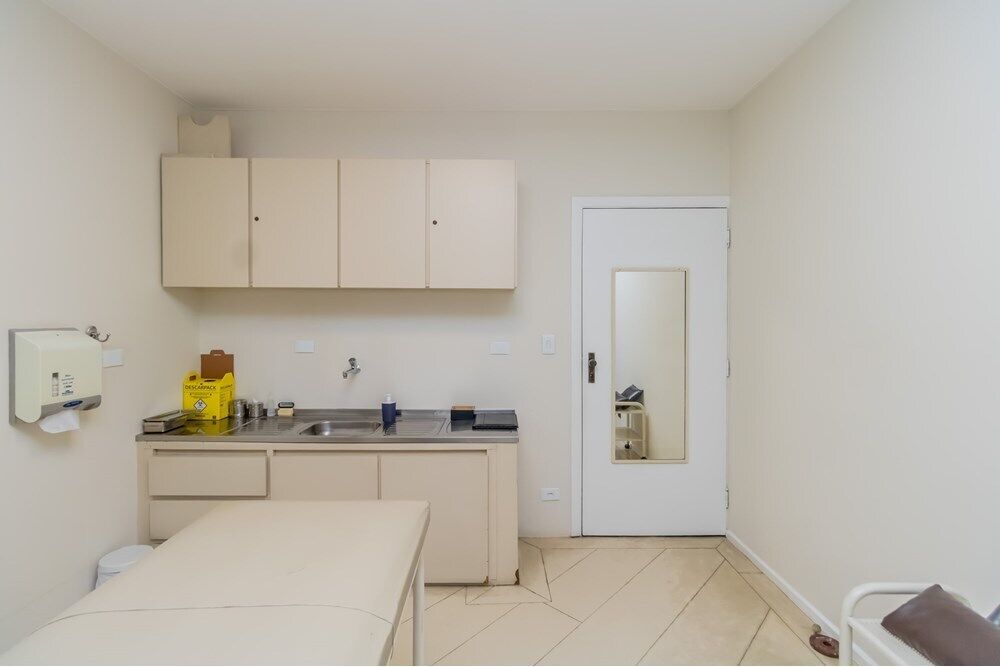 Casa à venda com 10 quartos, 444m² - Foto 3