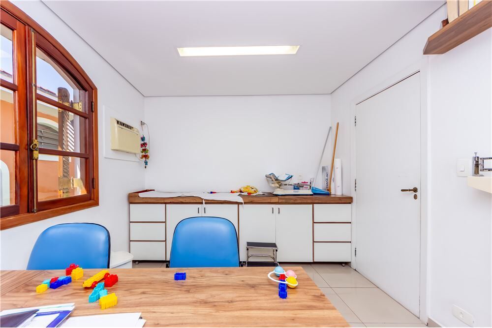 Casa, 5 quartos, 185 m² - Foto 9