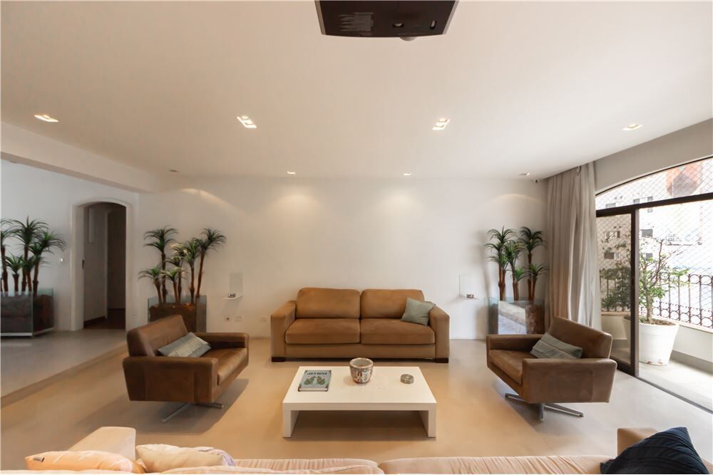 Apartamento à venda com 4 quartos, 225m² - Foto 10