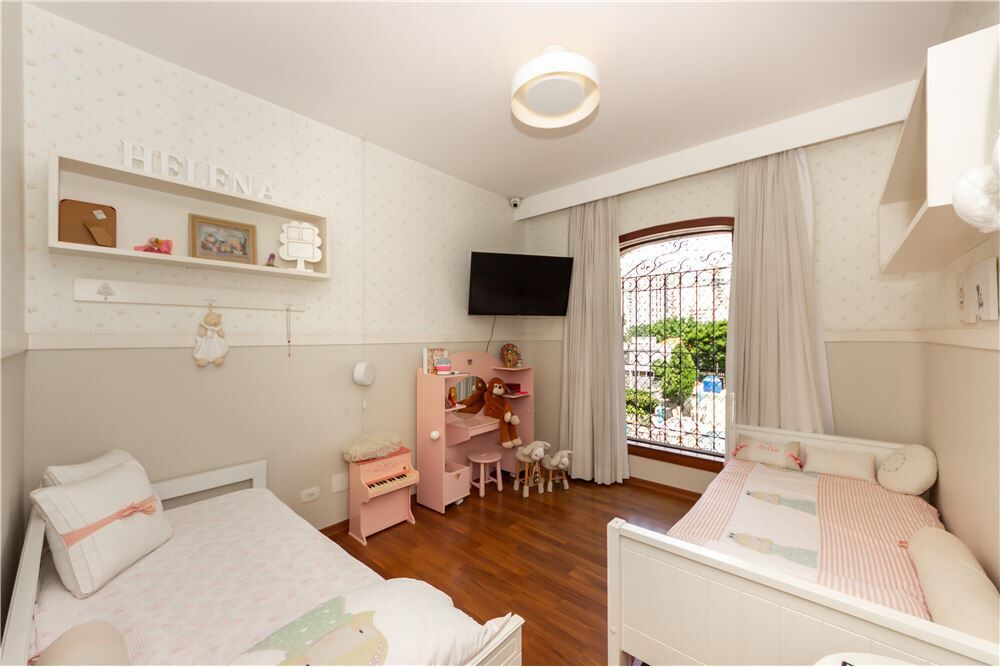 Apartamento à venda com 4 quartos, 225m² - Foto 12