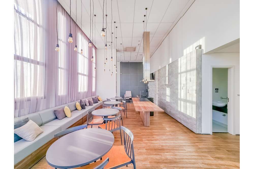Apartamento à venda com 2 quartos, 68m² - Foto 3