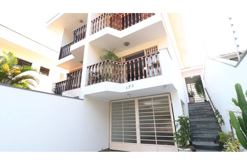 Casa à venda com 4 quartos, 250m² - Foto 15