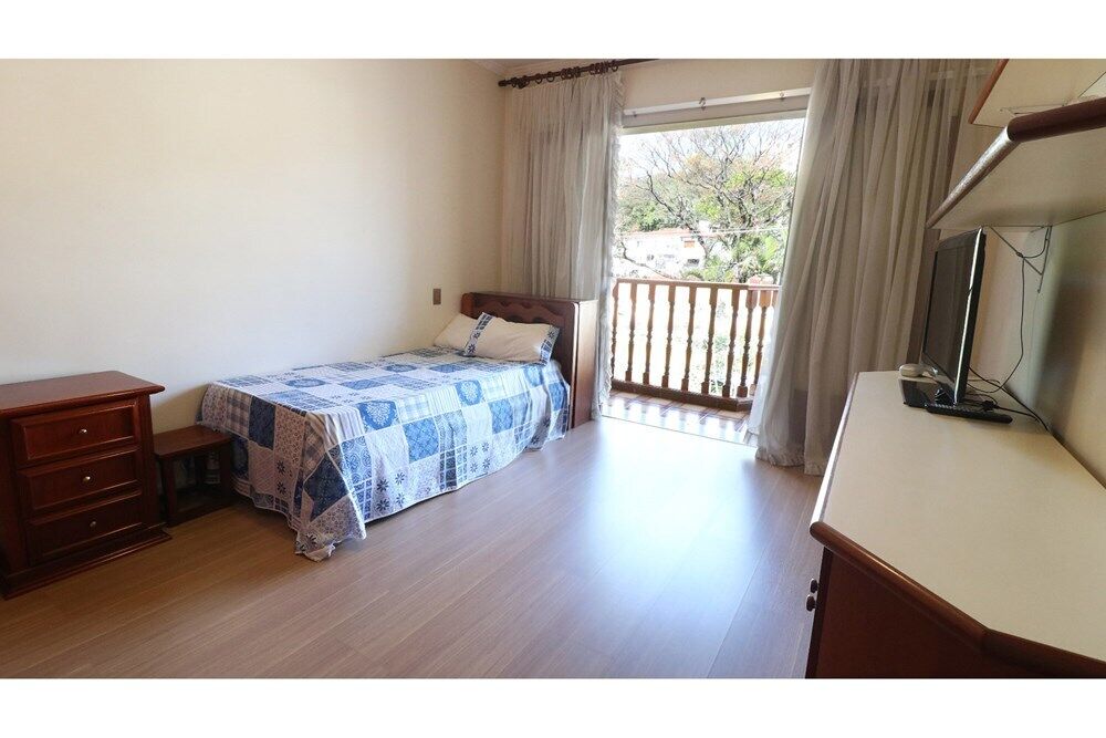 Casa à venda com 4 quartos, 250m² - Foto 12