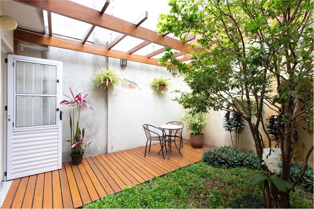 Casa à venda com 3 quartos, 120m² - Foto 8