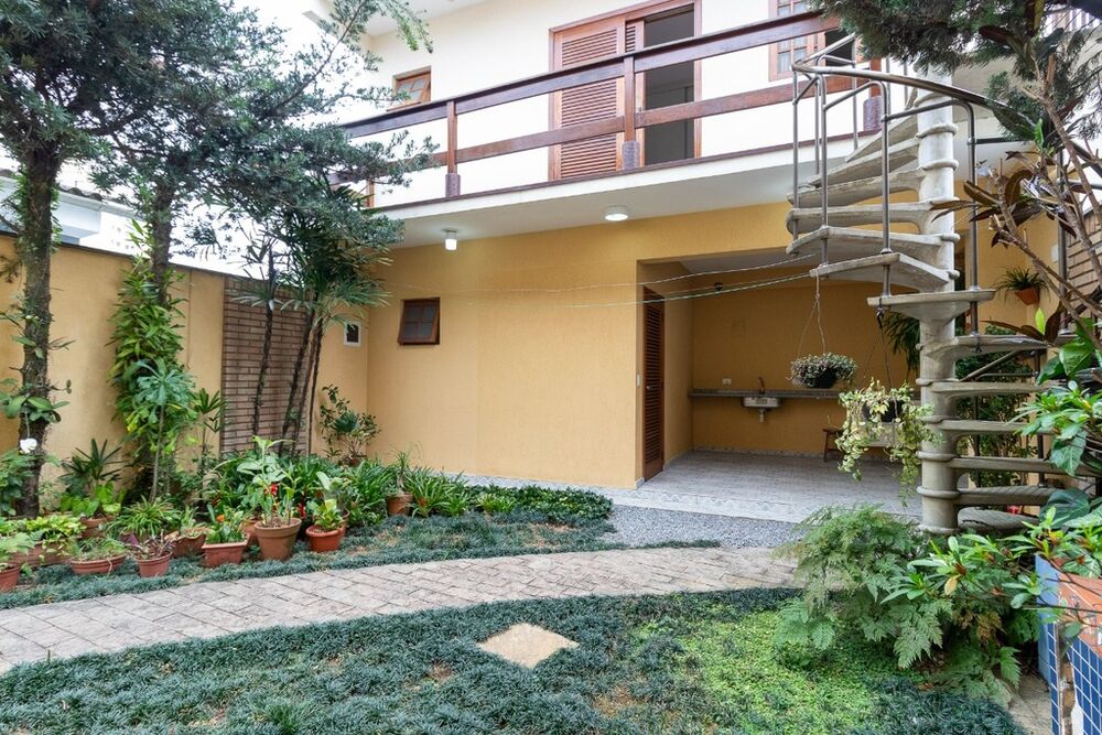 Casa à venda com 3 quartos, 318m² - Foto 11