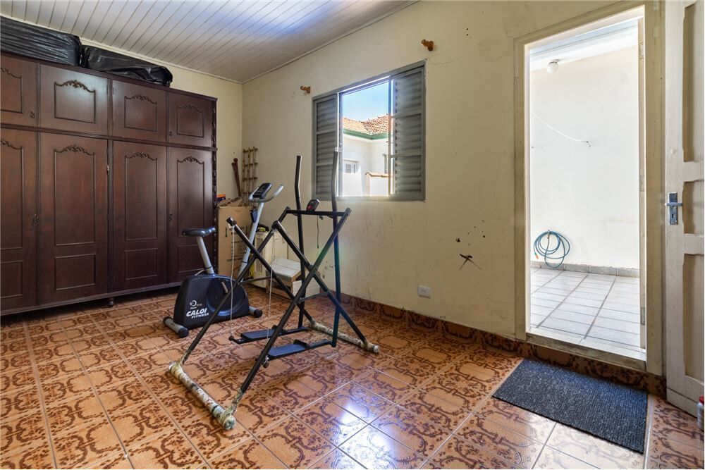 Casa à venda com 4 quartos, 178m² - Foto 16