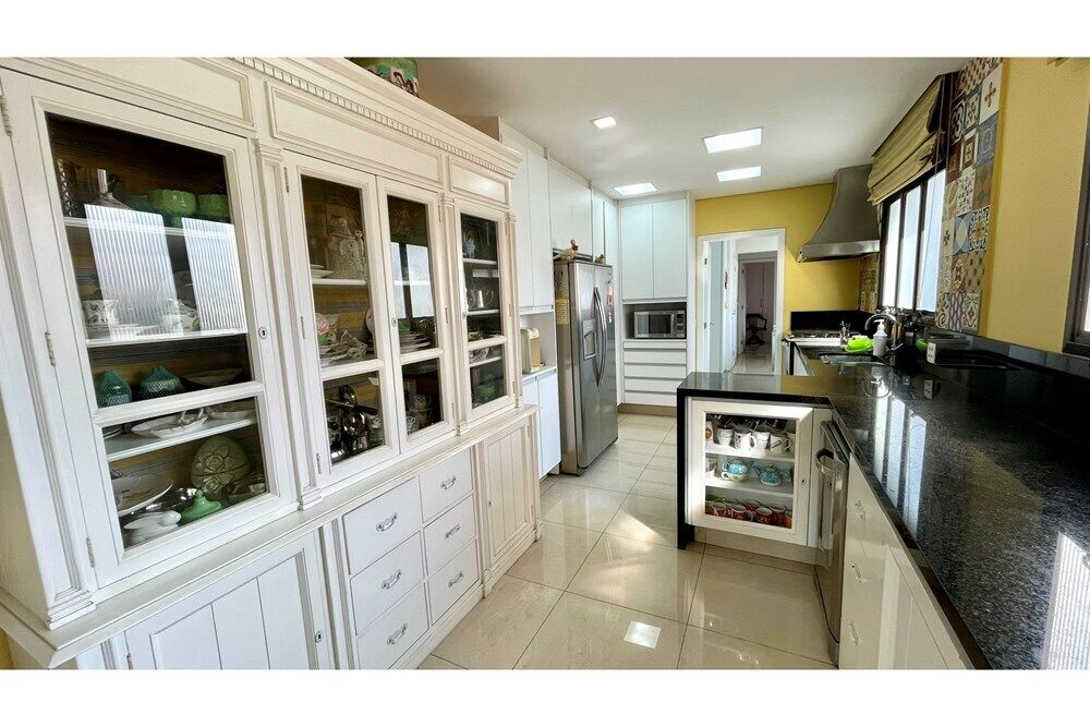 Apartamento, 3 quartos, 240 m² - Foto 6