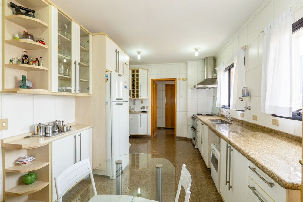 Apartamento, 3 quartos, 171 m² - Foto 1