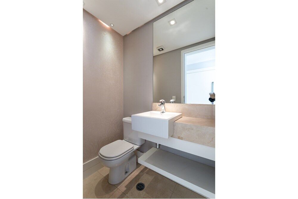 Apartamento à venda com 4 quartos, 221m² - Foto 11